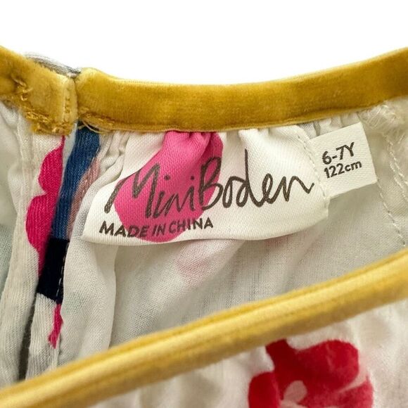 Mini Boden size 6-7 Dragons, Knights and Castles Dress - Picture 3 of 6